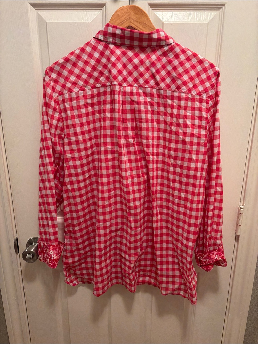 Talbots Pink and White Gingham Button-Up Shirt Floral detail XL Cotton - Picture 5 of 5